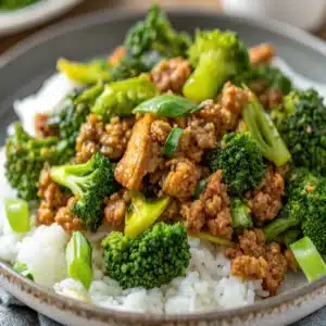 Quick Ground Chicken & Broccoli Stir Fry
